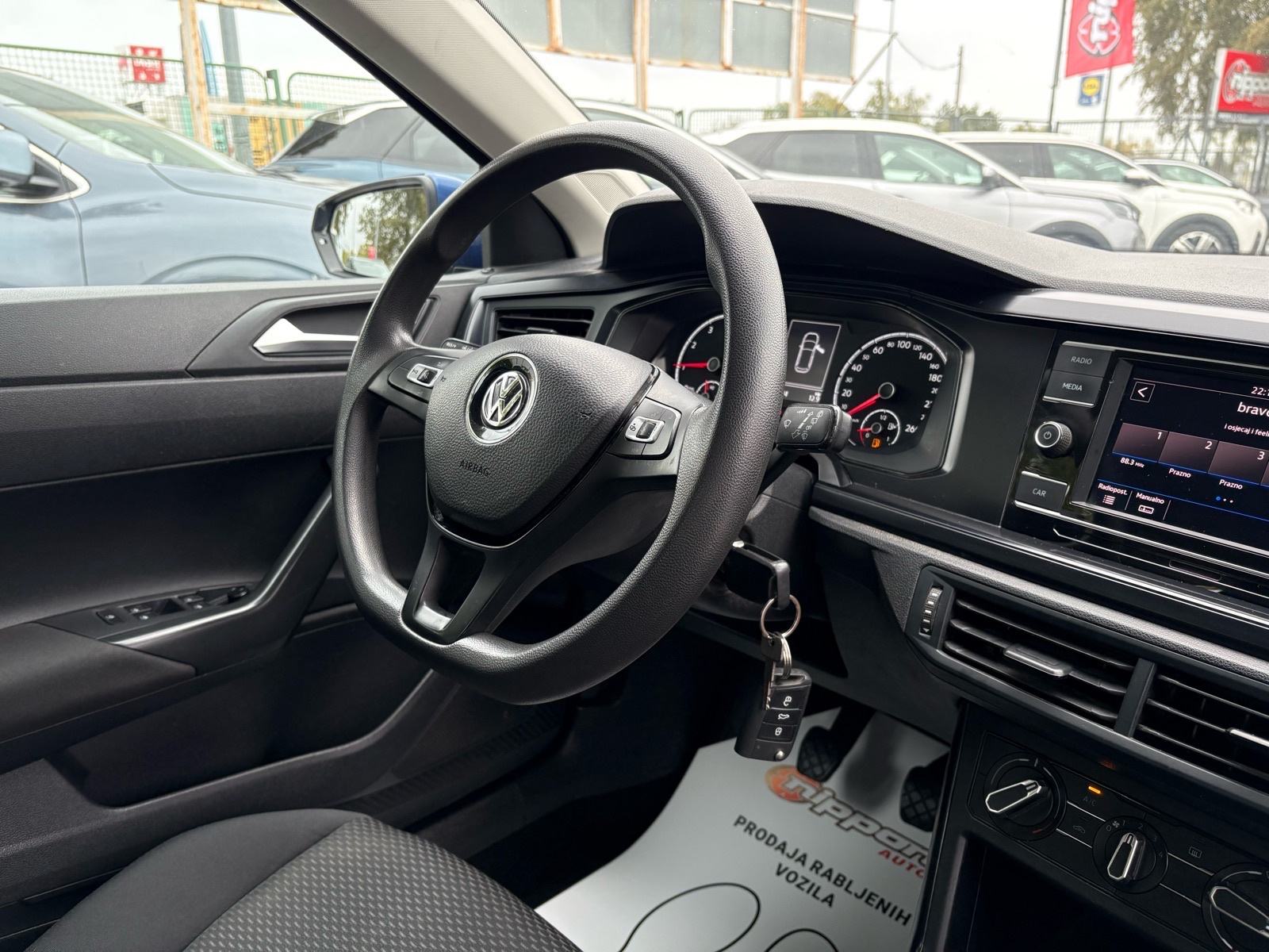 VW Polo 1.0 KLIMA - ALU - LEASING RATA VEĆ OD: 190,00 €, fotografija 17