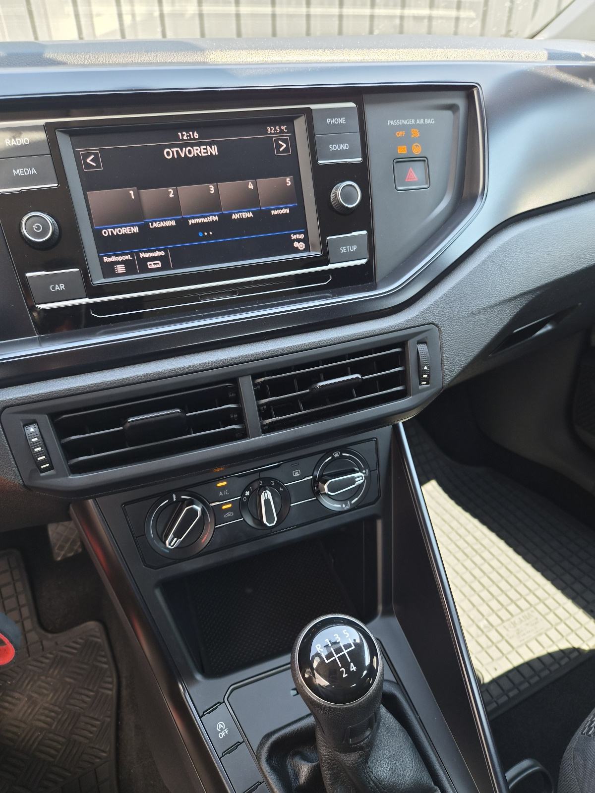 VW Polo 1,0 (Nije uvoz/Reg.06:2027) 94000km, fotografija 11