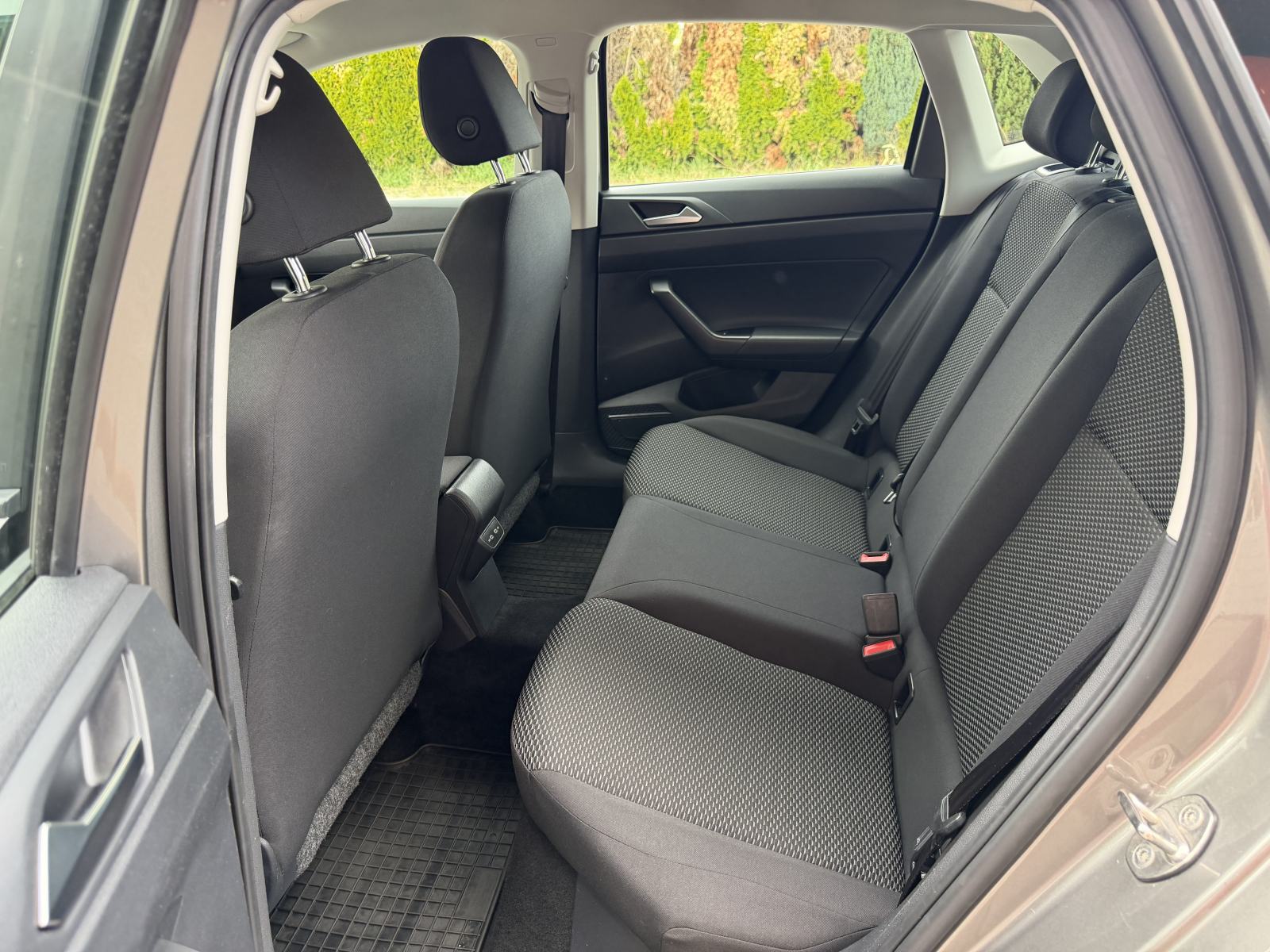 VW Polo 1,0-SAMO 61.700KM-2XPDC-AVT.KLIMA-TEMPOMAT-KAO NOV-, fotografija 10