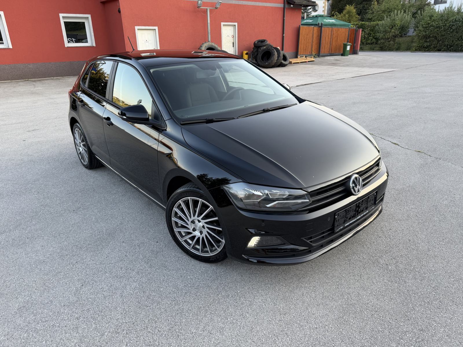 VW Polo 1,0-SAMO 88.300KM-ALU-2XPDC-SERVISIRAN-ODLIČAN, fotografija 2
