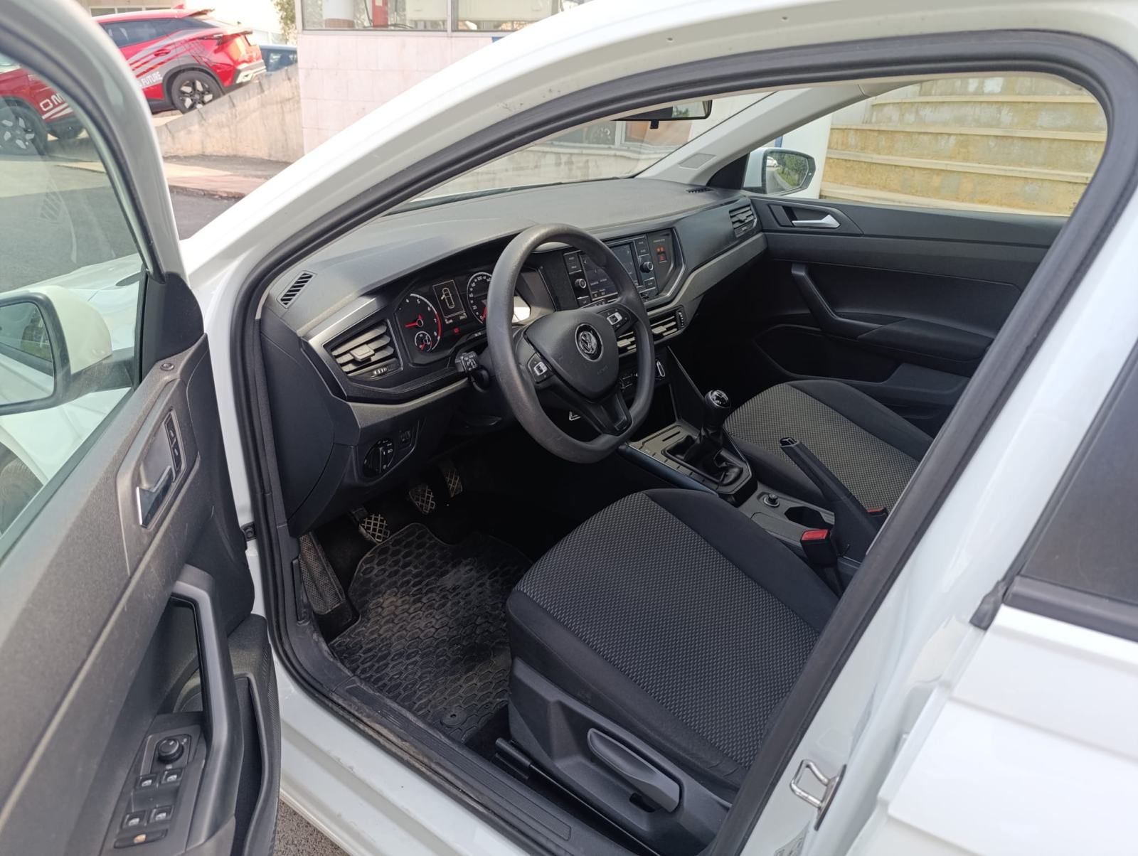 VW Polo 1,0, fotografija 5