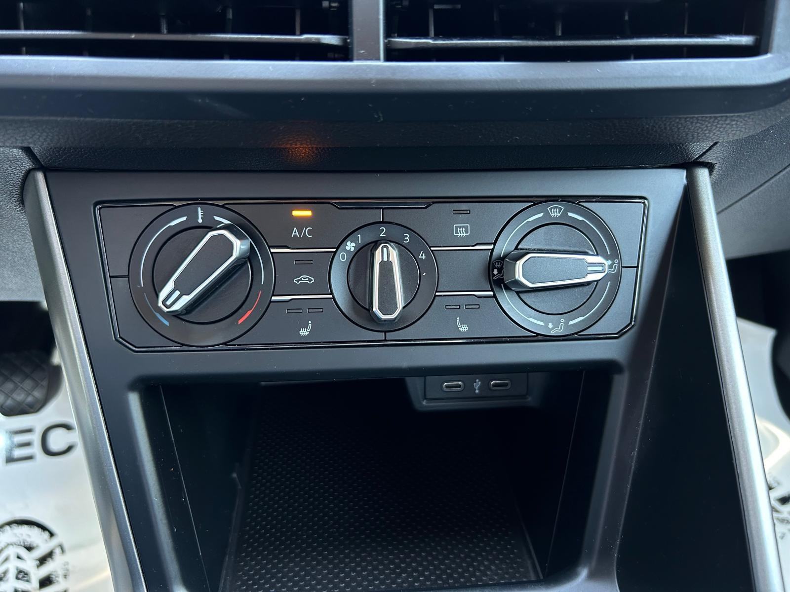 VW Polo 1.0 model 2021 - PERFEKTAN - ODLIČAN - SERVISNA - REG 1 GOD !, fotografija 14