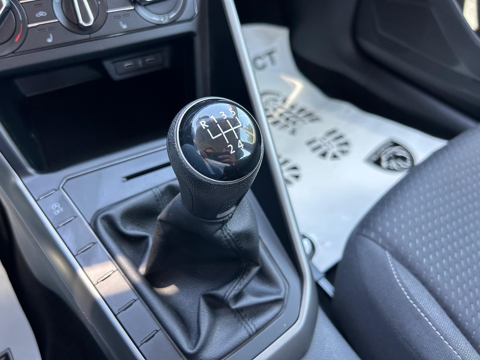 VW Polo 1.0 model 2021 - PERFEKTAN - ODLIČAN - SERVISNA - REG 1 GOD !, fotografija 15