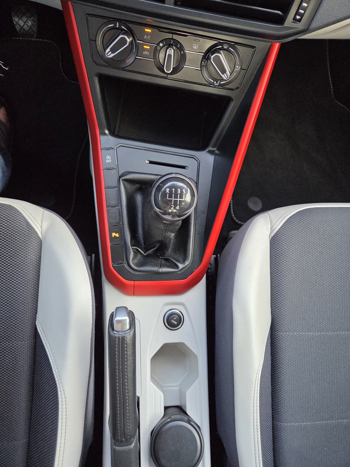 VW Polo 1,0 TSI 2017g-"BEATS"-JEDINSTVENI PRIMJERAK-GARANCIJA, fotografija 19