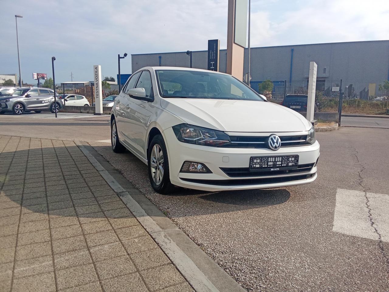 VW Polo 1,0 TSI Comfortline DSG, fotografija 2