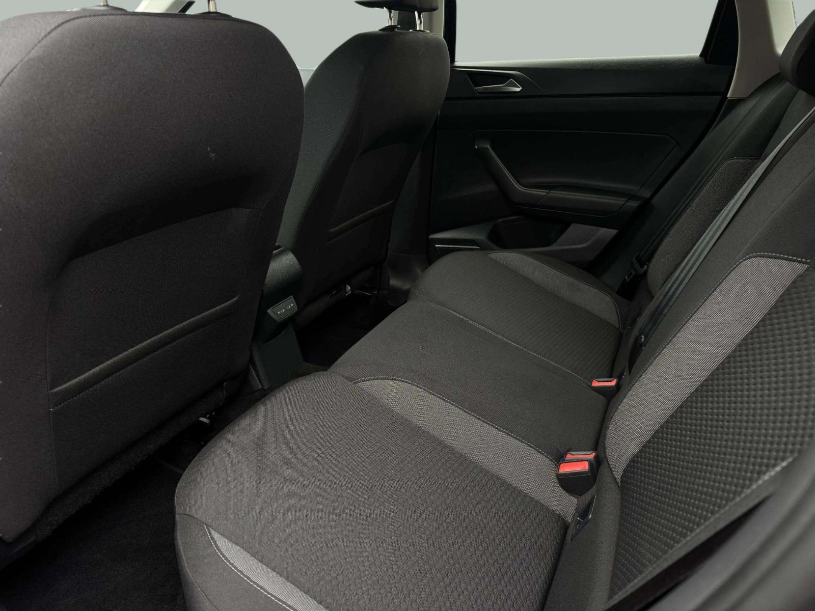VW POLO 1,0 TSI DSG**27.000KM**1.VL**PDV**LED**SENZORI**, fotografija 13
