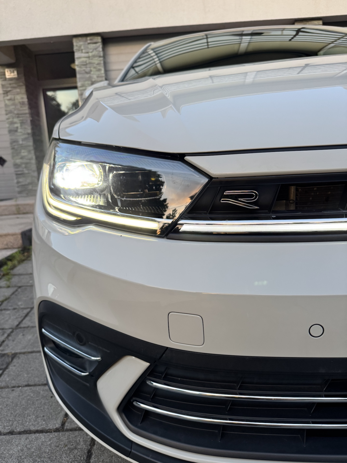 VW Polo 1,0 TSI DSG R-LINE, fotografija 9