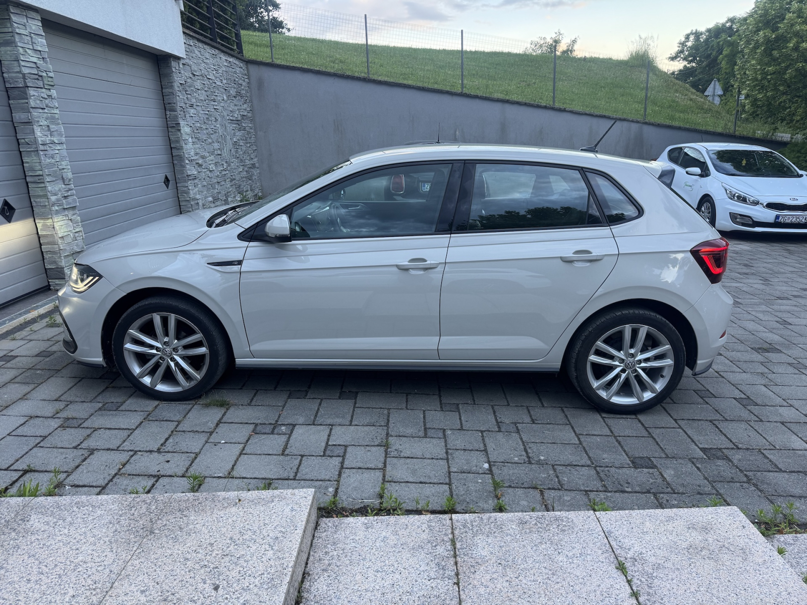 VW Polo 1,0 TSI DSG R-LINE, fotografija 7