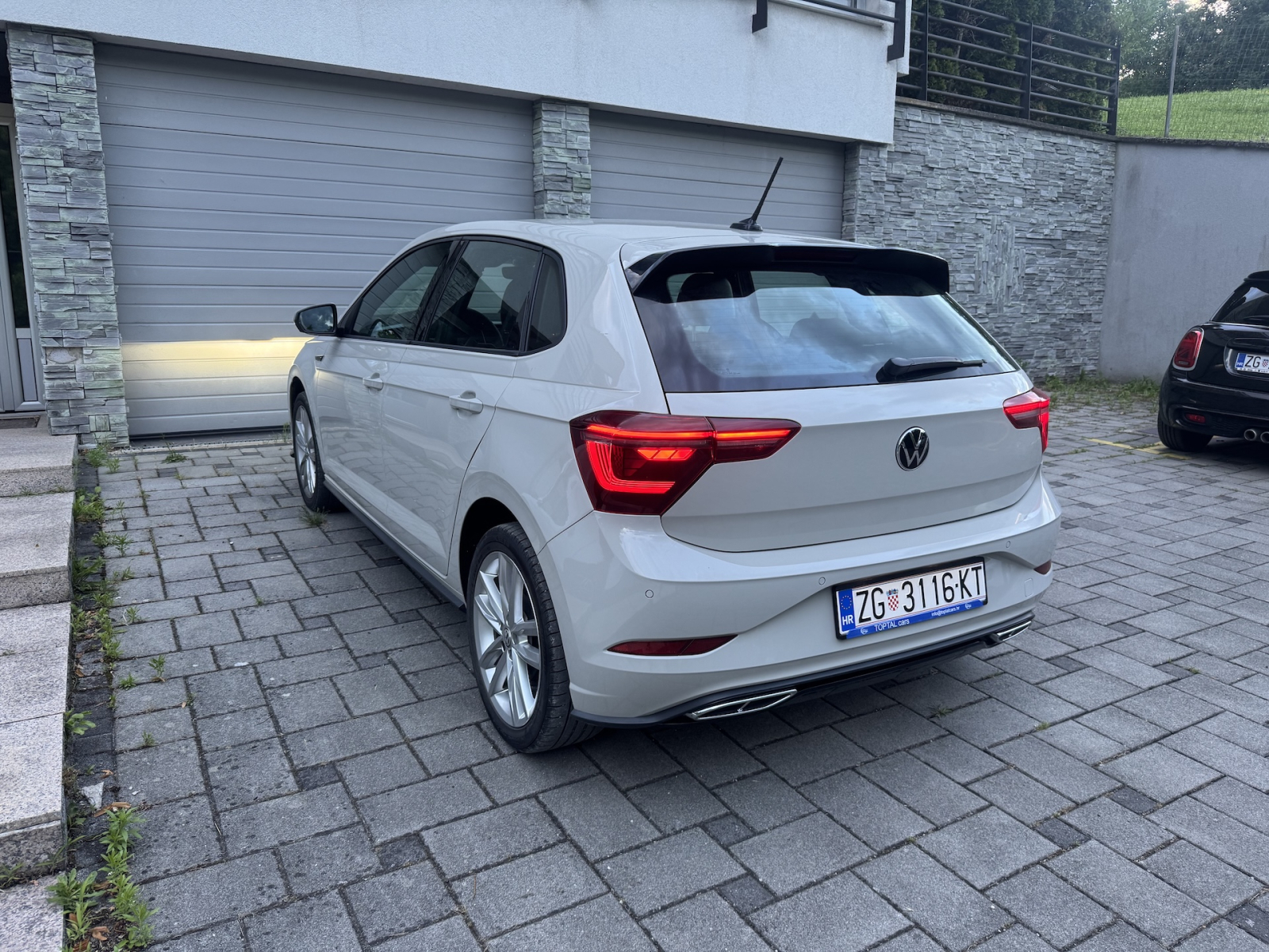 VW Polo 1,0 TSI DSG R-LINE, fotografija 4