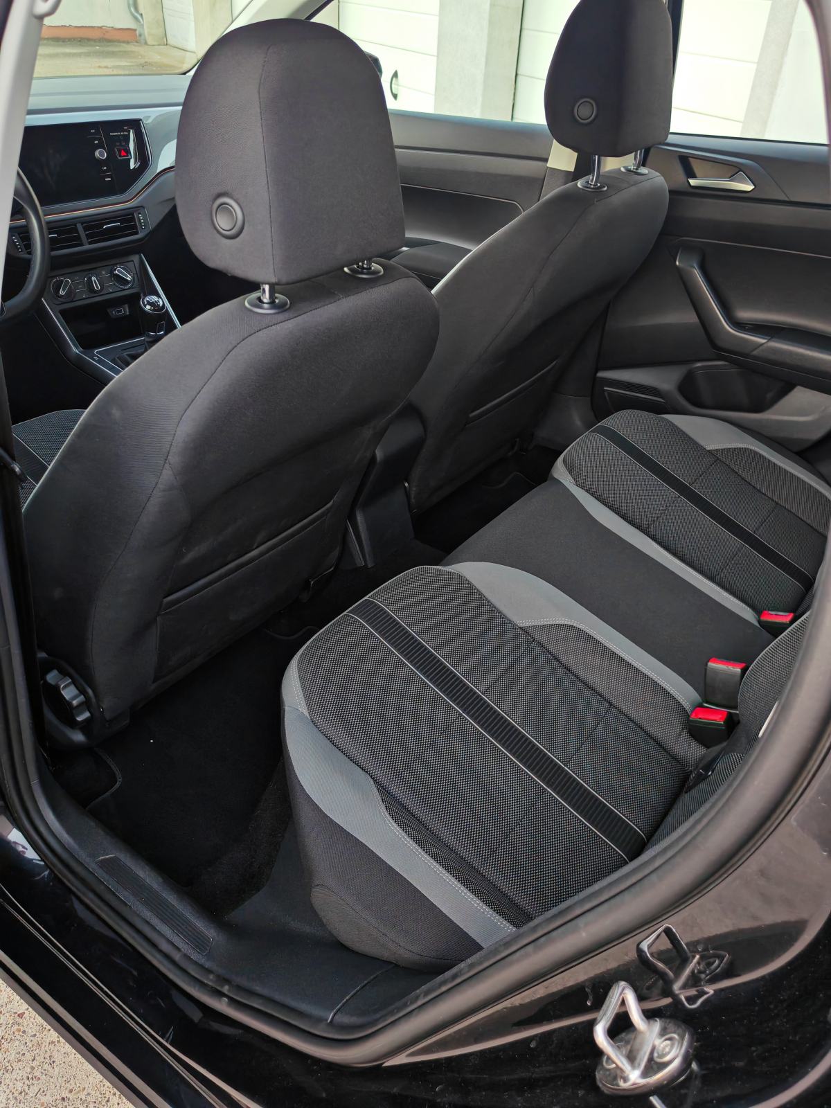 VW Polo 1,0 TSI Highline 115 hp, fotografija 11