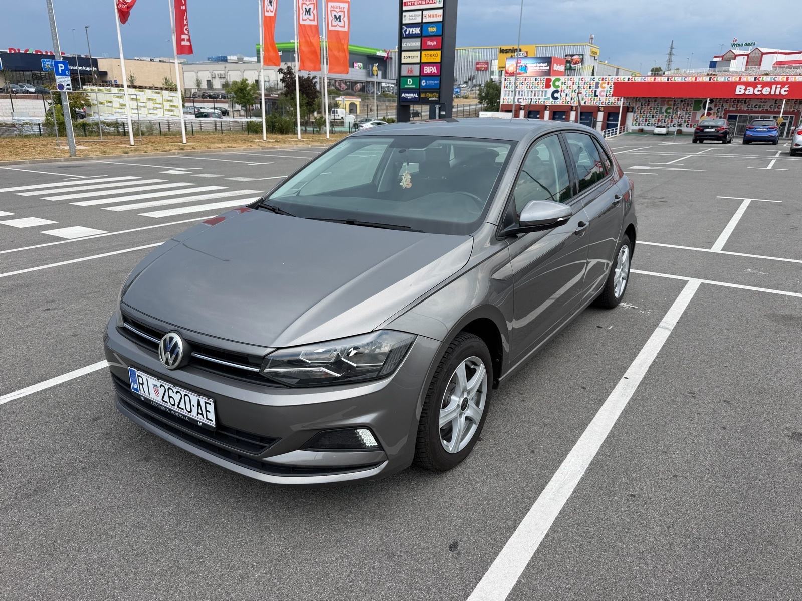 VW Polo 1,0 TSI MF VOLAN,KLIMA,ALU FELGE,ACC, pogled izvana - slika 1