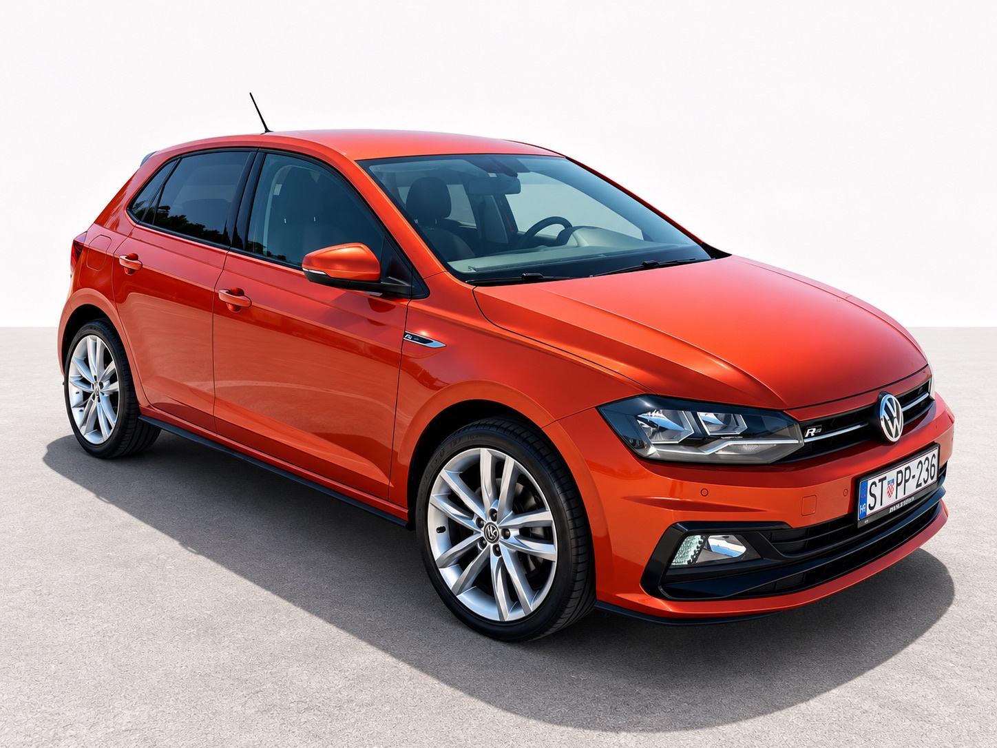 VW Polo 1.0 TSI R-LINE-JAMSTVO-VIRTUAL-ALU-PDC-LED, fotografija 3