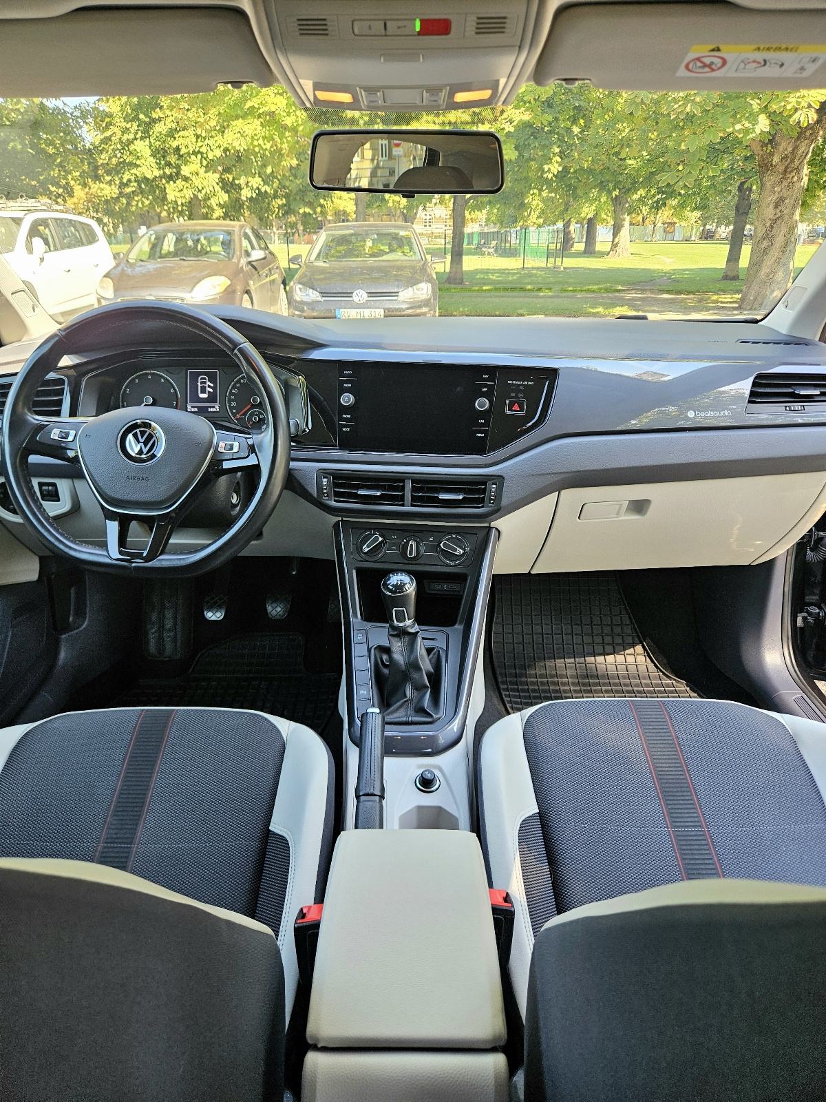 VW Polo 1,0 TSI BEATS AUDIO, fotografija 10