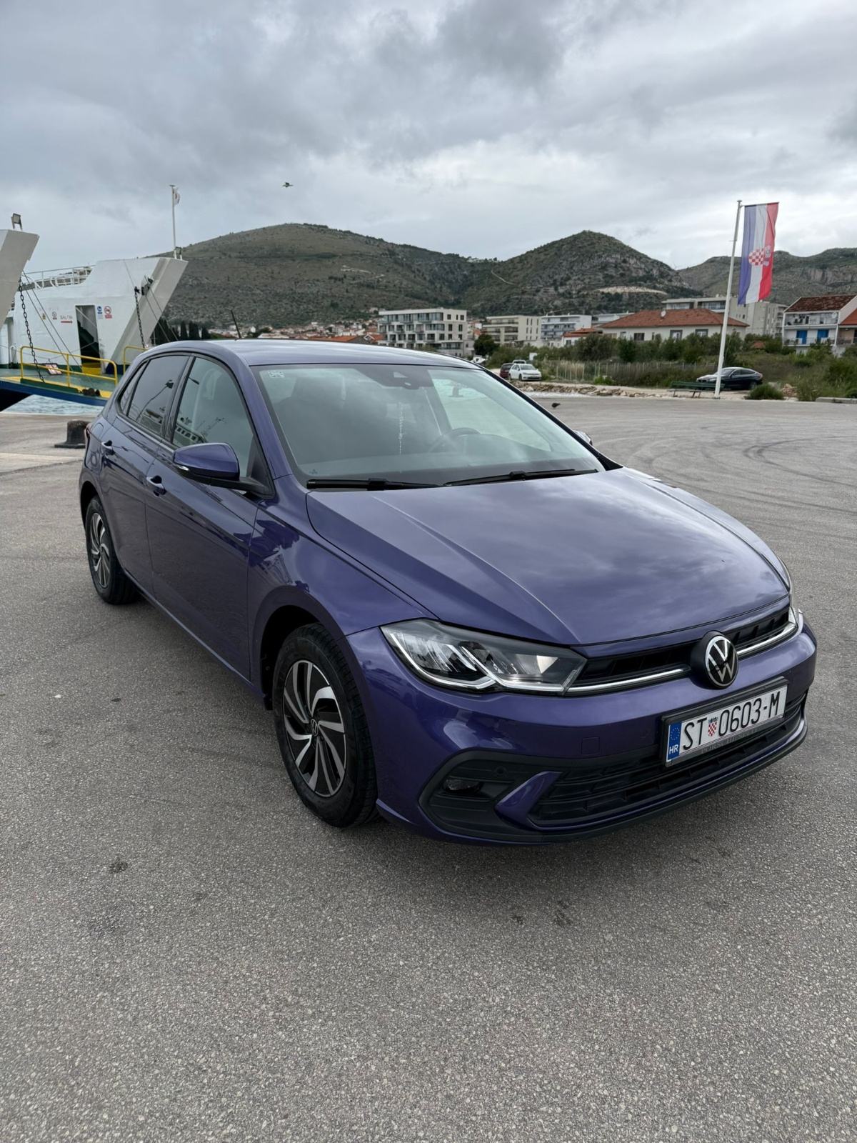 VW Polo 1,0 TSI, fotografija 2