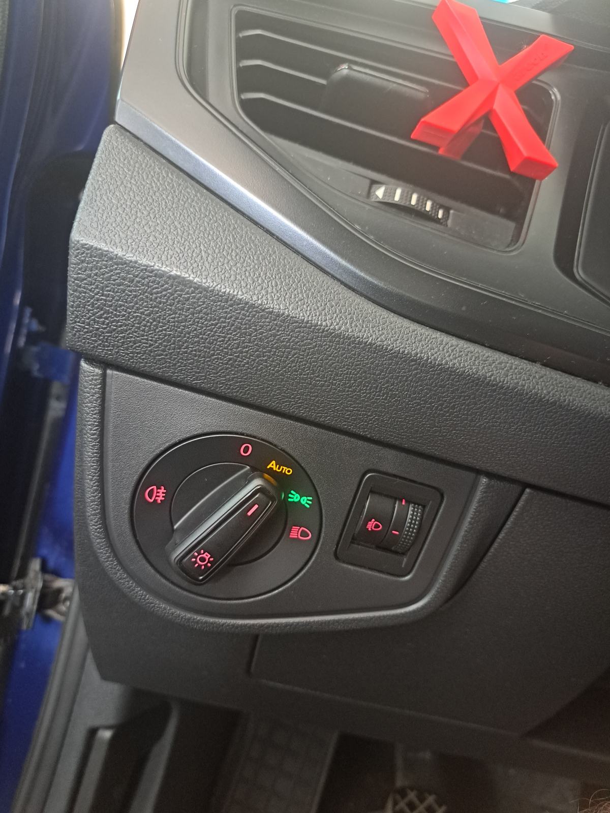 VW Polo 1,0 TSI 2018g,nije uvoz, fotografija 11