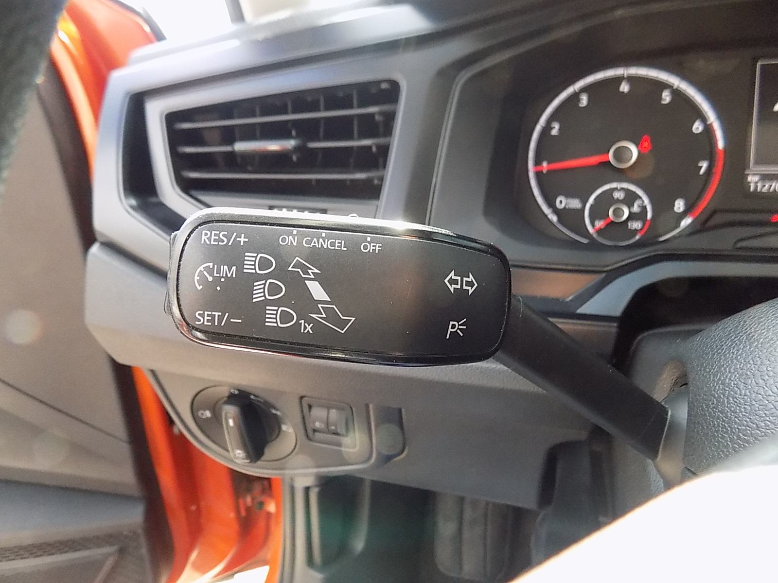 VW Polo 1,0i 5 vrata....MOGUĆNOST GARANCIJE DO 2 GOD., fotografija 18