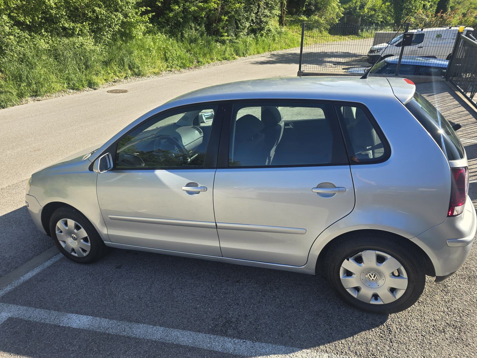 VW Polo 1,2 2009 god reg 3mj 2027 143000 km Ima servisnu knjižicu, fotografija 4