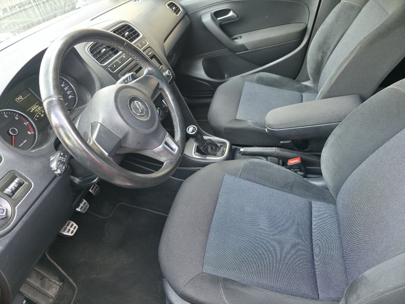 VW Polo 1,2 benzin 2011 godina #Style paket opreme#, fotografija 16