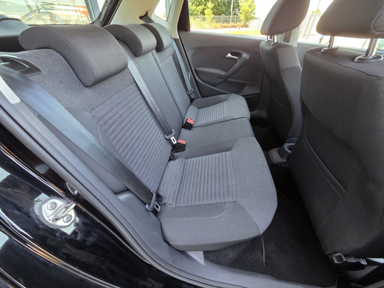 VW Polo 1,2 TDI*TEMPOMAT*PARK SENZORI*REG DO:11/2026*GARANCIJA*, fotografija 12