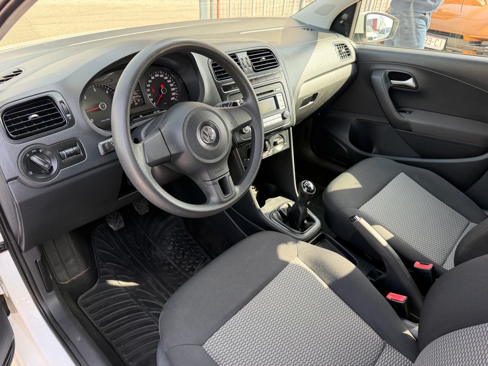 VW Polo 1,2 TDI **VELIKI SERVIS**, fotografija 7