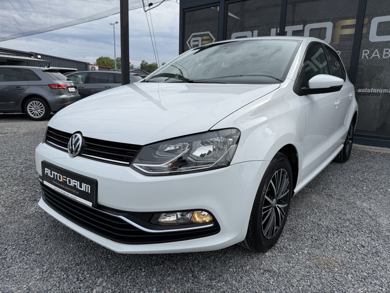 VW Polo 1,2 TSI BMT ALLSTAR ** HR AUTO, REG 5/27, ALU 15 **, fotografija 3