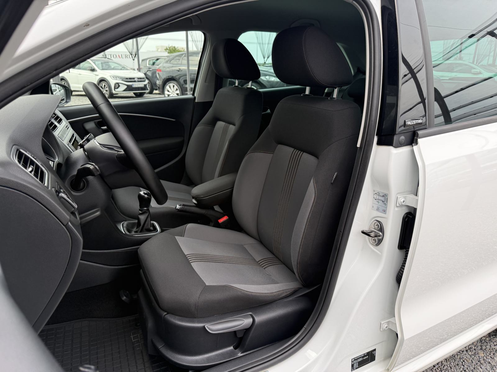 VW Polo 1,2 TSI BMT ALLSTAR ** HR AUTO, REG 5/27, ALU 15 **, fotografija 14