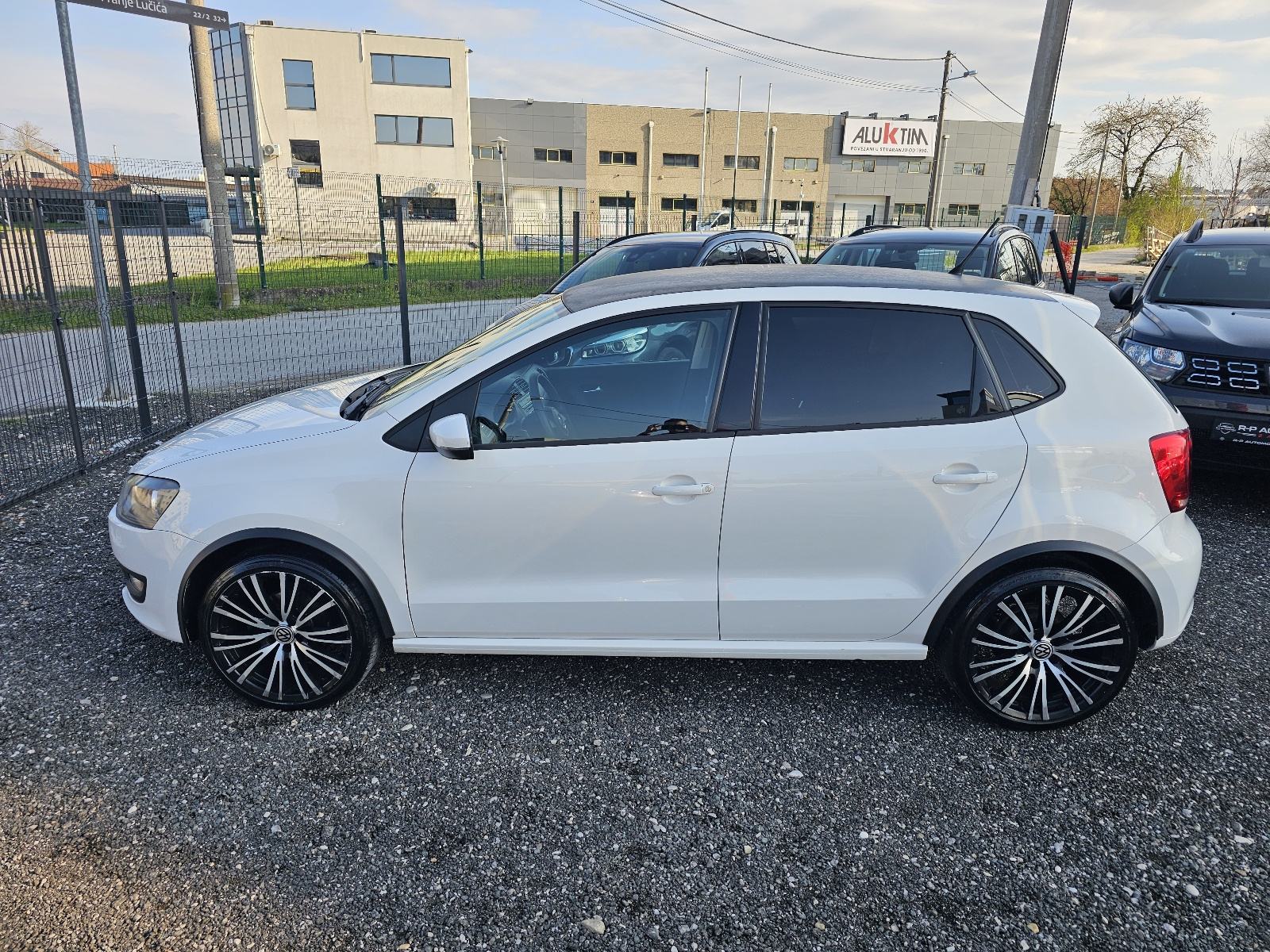*VW*POLO*1.2*TSI*COMFORT*LINE*KLIMA*ALU*17*TOP*SERVISNA*ZG*, fotografija 4
