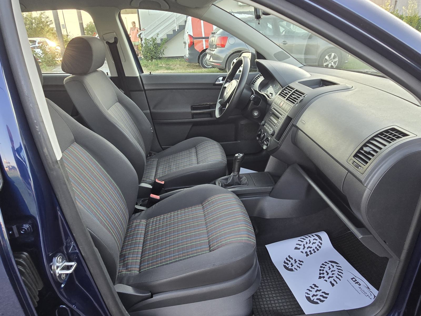 VW Polo 1,2i-2006god.mod-KLIMA-rg.01/2027,servo,elek.paket,KARTICE, fotografija 10
