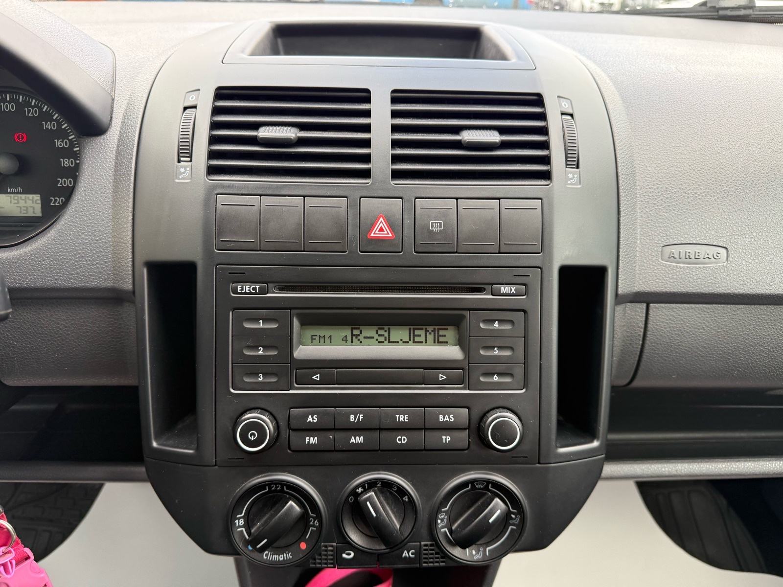 VW Polo 1.4 - 1.Vlasnik - Kupljen u RH, Samo 79.000 km, fotografija 14