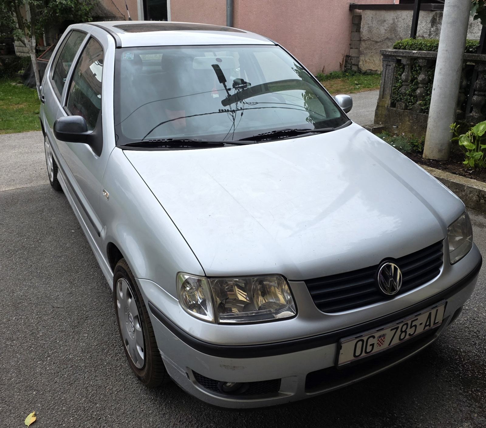 VW Polo 1,4 automatik, fotografija 1