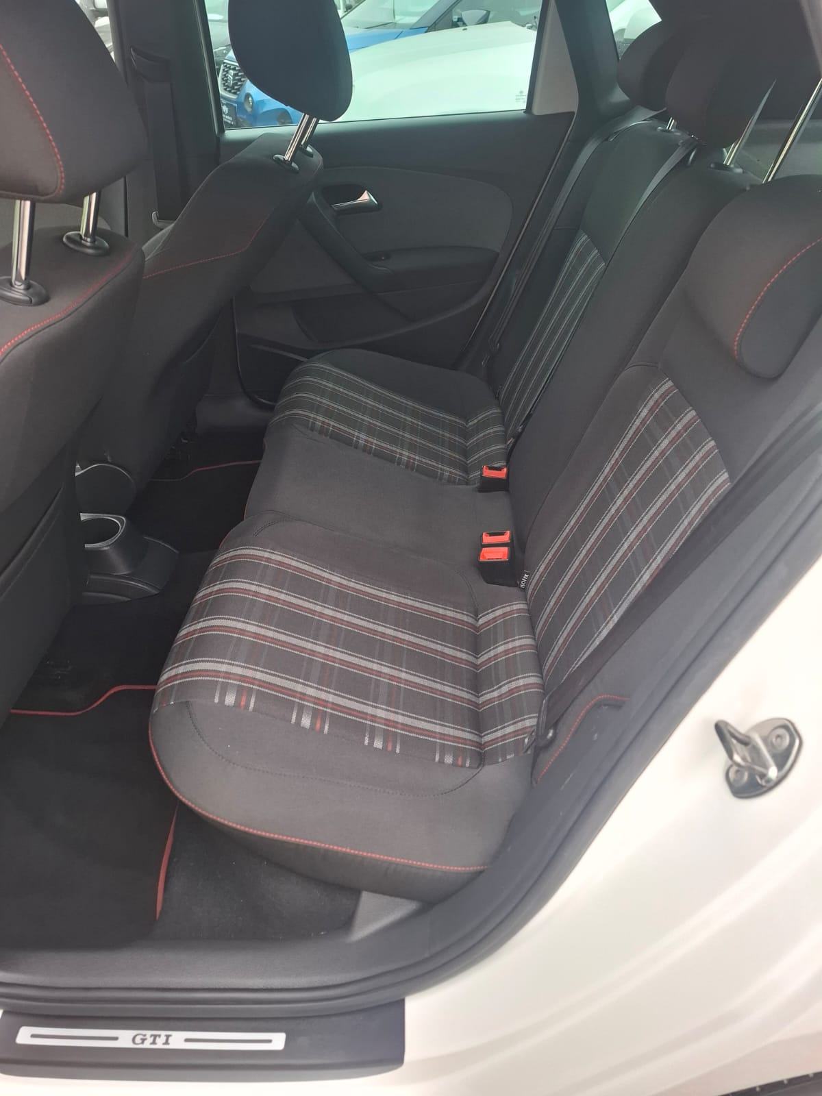 VW Polo 1,4 GTI DSG ++rata 101 EUR/mj./ KREDIT / KARTICE++, fotografija 17