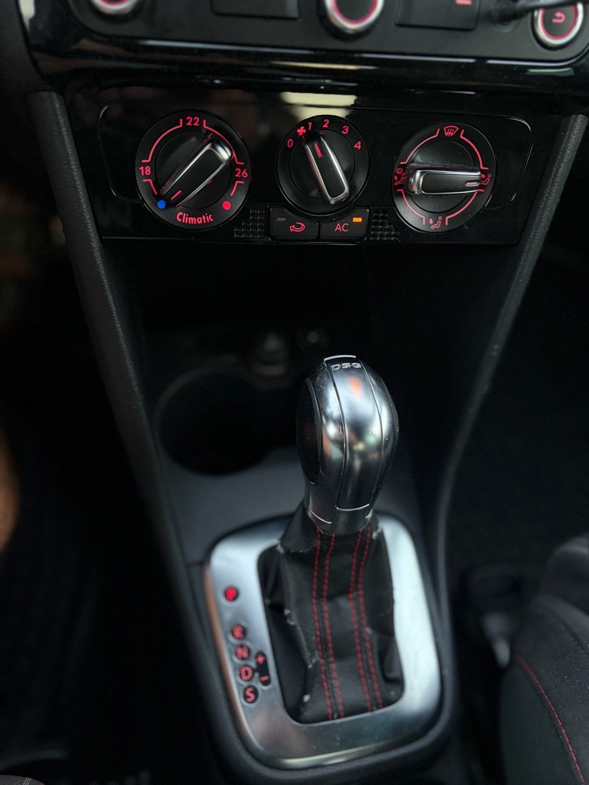 VW Polo 1,4 GTI DSG, fotografija 7