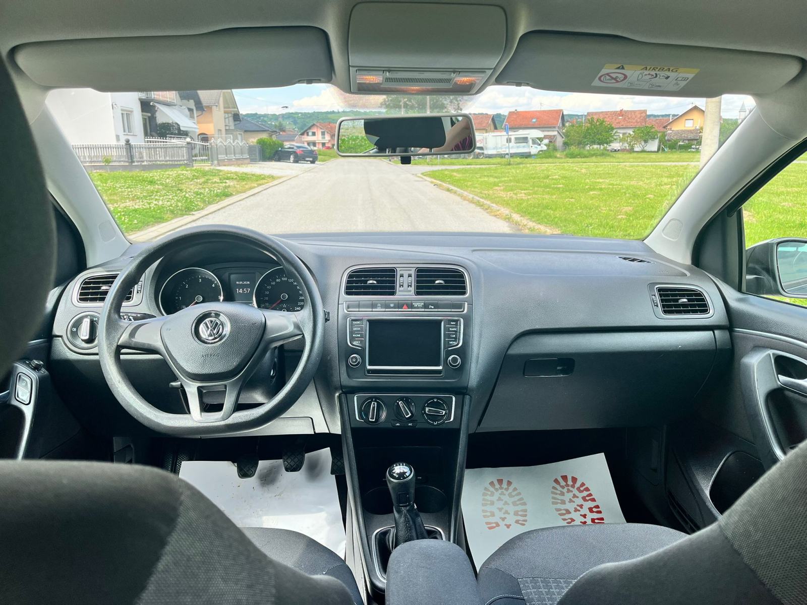 VW Polo 1,4 TDI-2017gd.md-NAVIGACIJA-,alu,tempomat,senzorKARTICE, fotografija 12