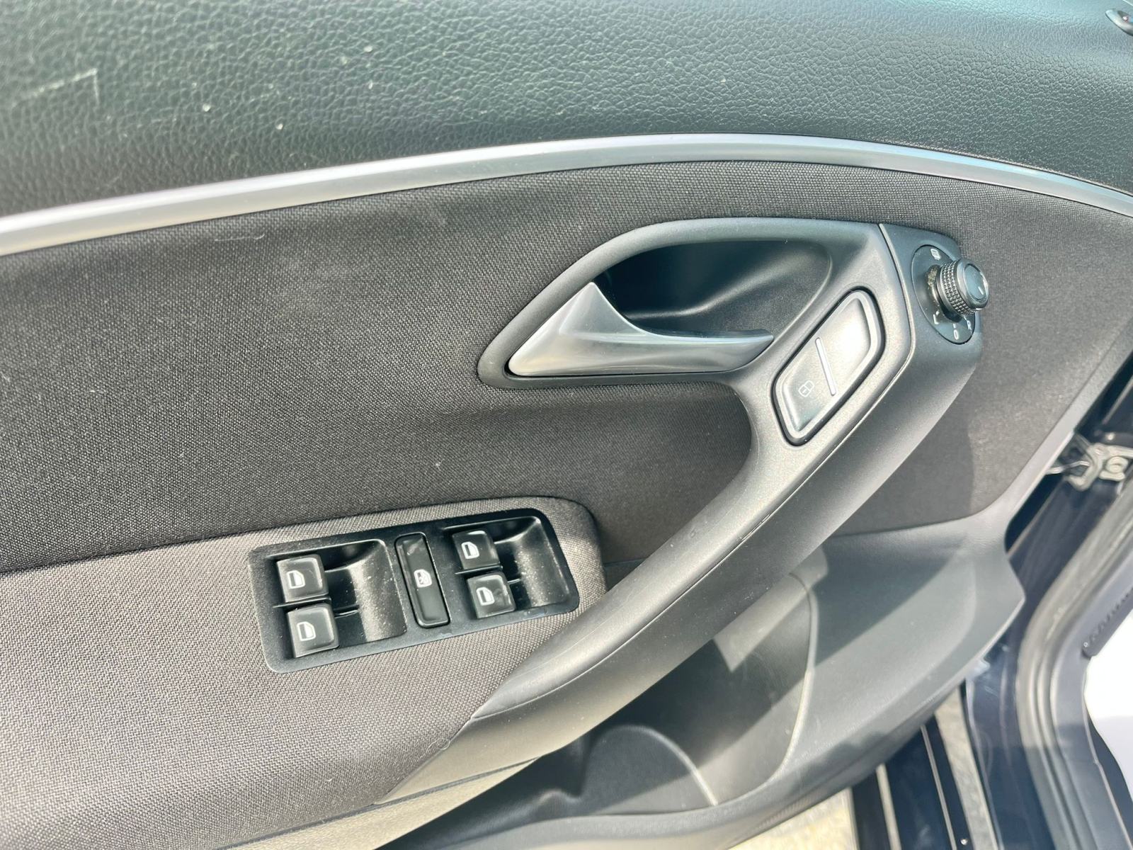 VW Polo 1,4 TDI-2017gd.md-NAVIGACIJA-,alu,tempomat,senzorKARTICE, fotografija 13