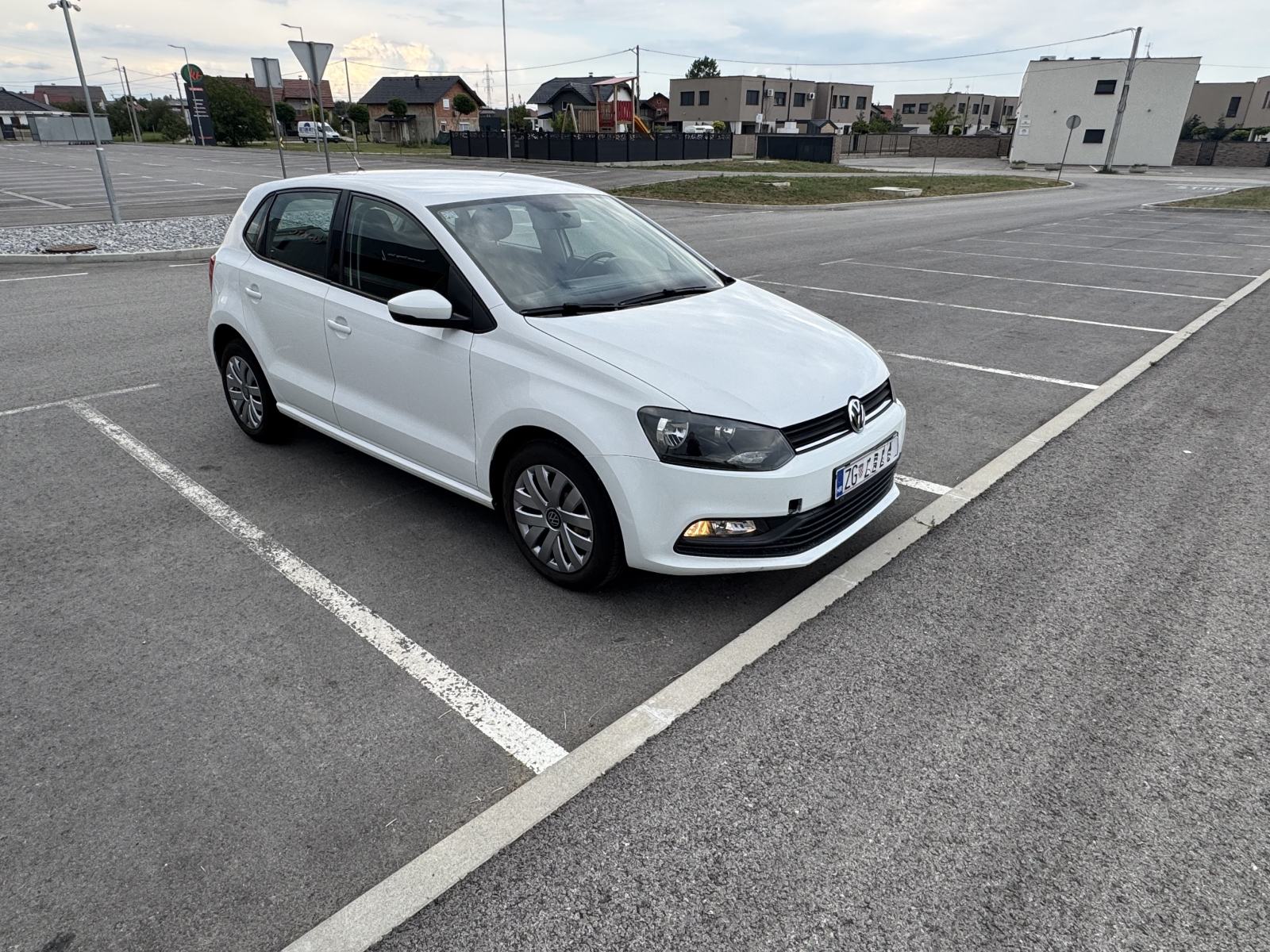 VW Polo 1.4 TDI 2018 | 182.000 km | Pouzdan | Mala potrošnja, fotografija 4