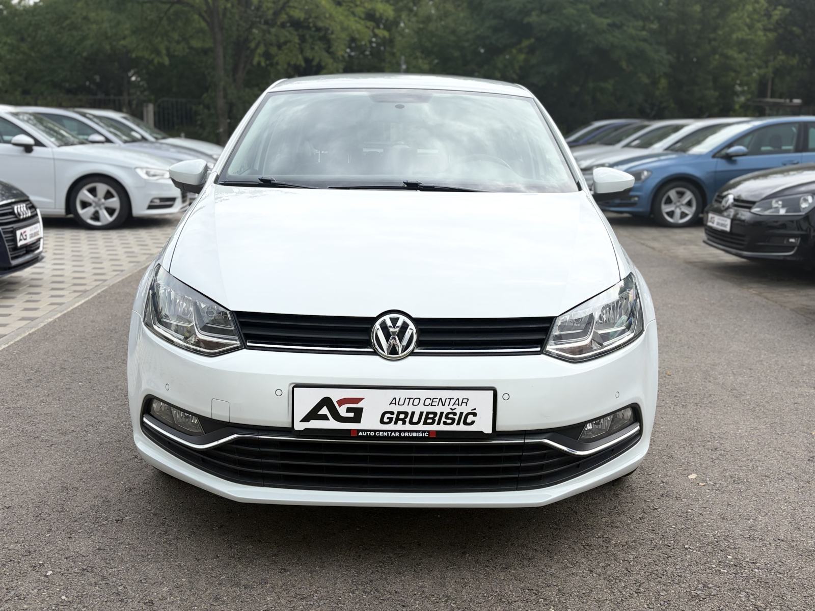 VW Polo 1,4 TDI 90KS *Servisna* *NAVI* *Jamstvo*, fotografija 2