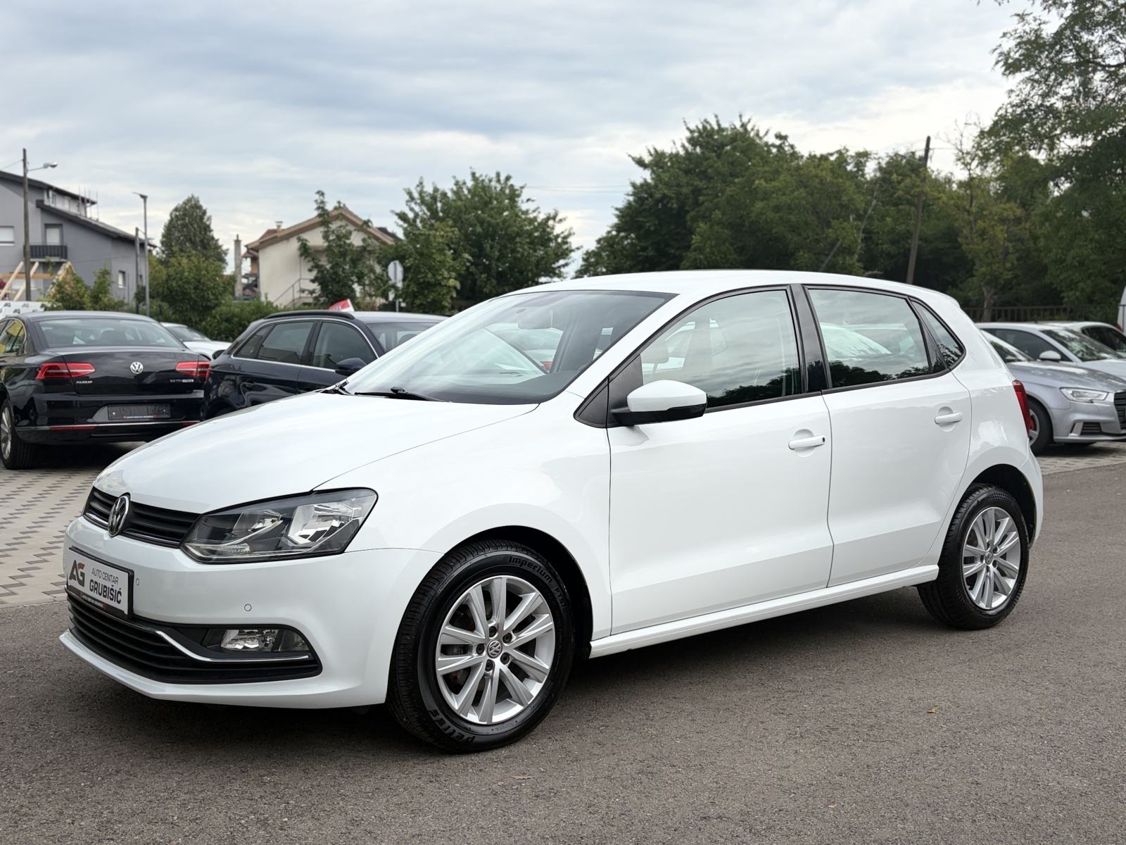VW Polo 1,4 TDI 90KS *Servisna* *NAVI* *Jamstvo*, fotografija 12