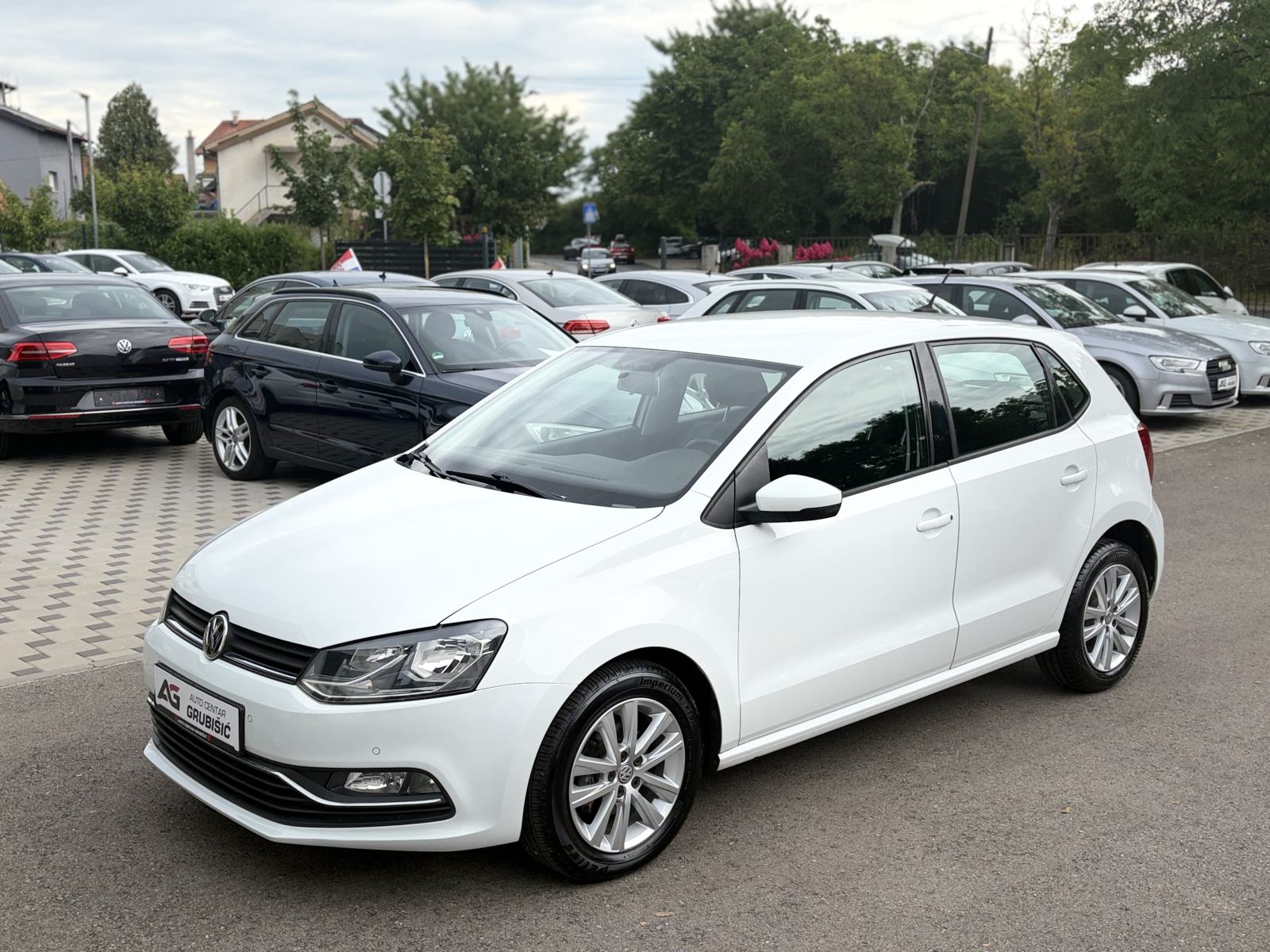 VW Polo 1,4 TDI 90KS *Servisna* *NAVI* *Jamstvo*, fotografija 8