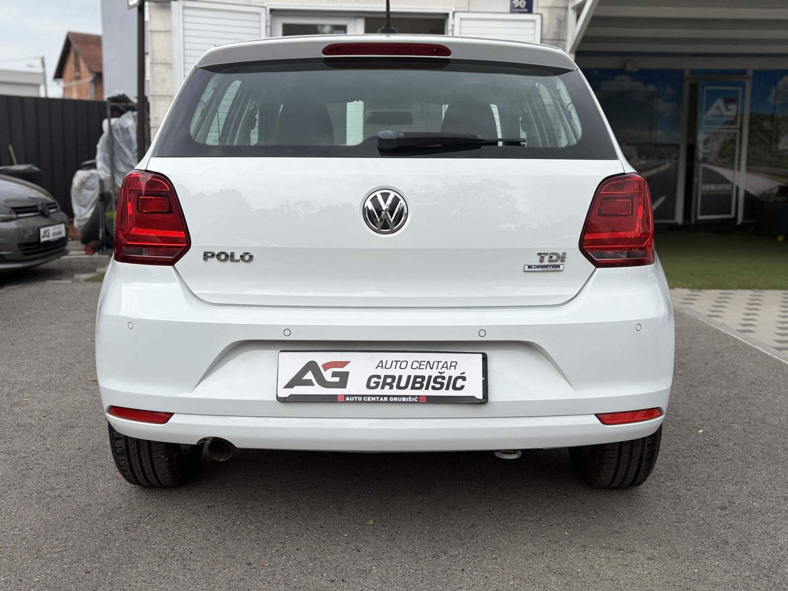 VW Polo 1,4 TDI 90KS *Servisna* *NAVI* *Jamstvo*, fotografija 14
