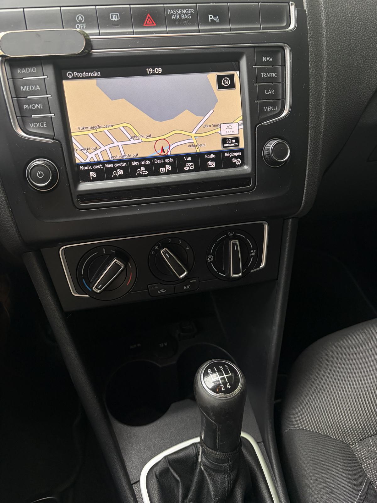 VW Polo 1,4 TDI 90KS *Servisna* *NAVI* *Jamstvo*, fotografija 16