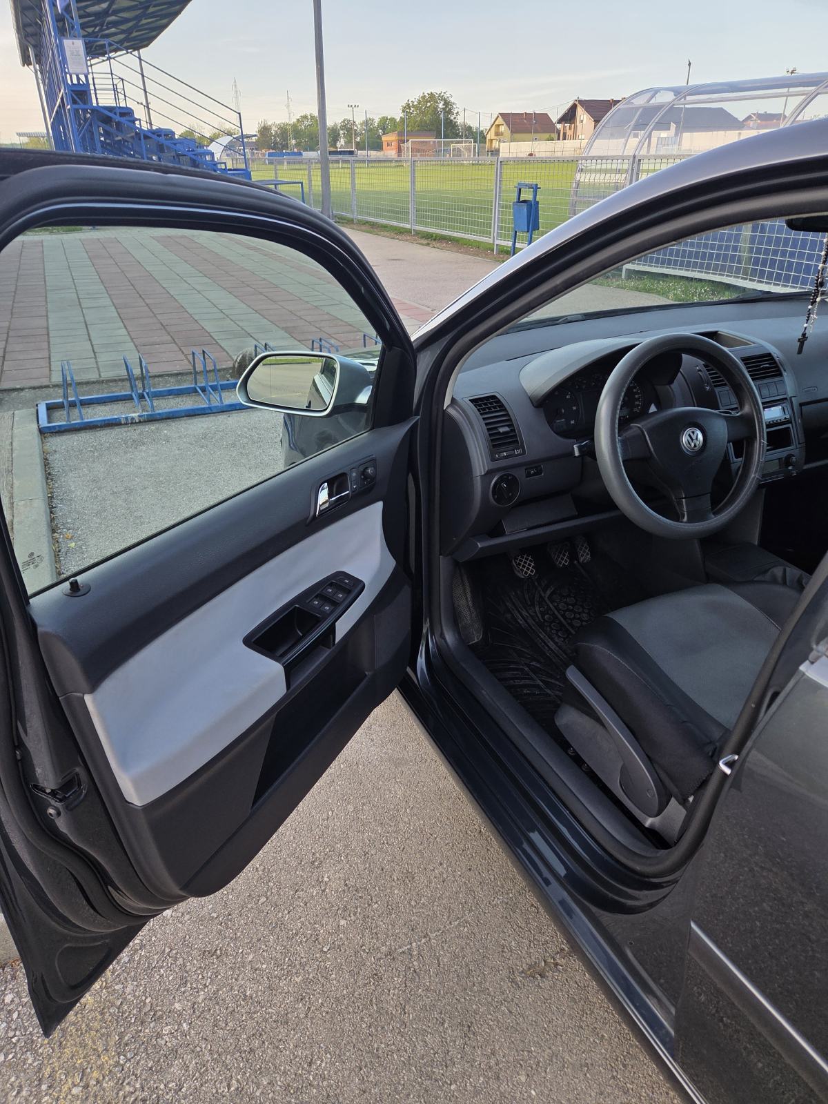 VW Polo 1.4 TDI Bluemotion 2009., fotografija 15