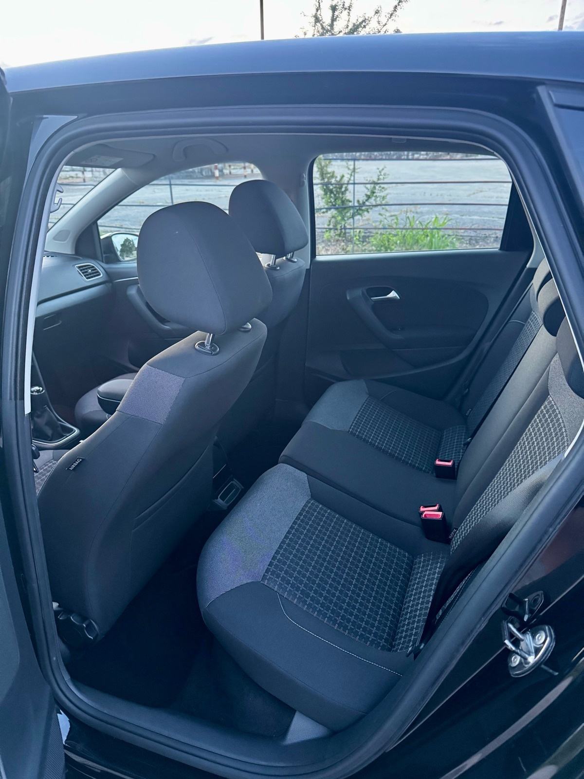 VW Polo 1,4 TDI BMT, fotografija 11