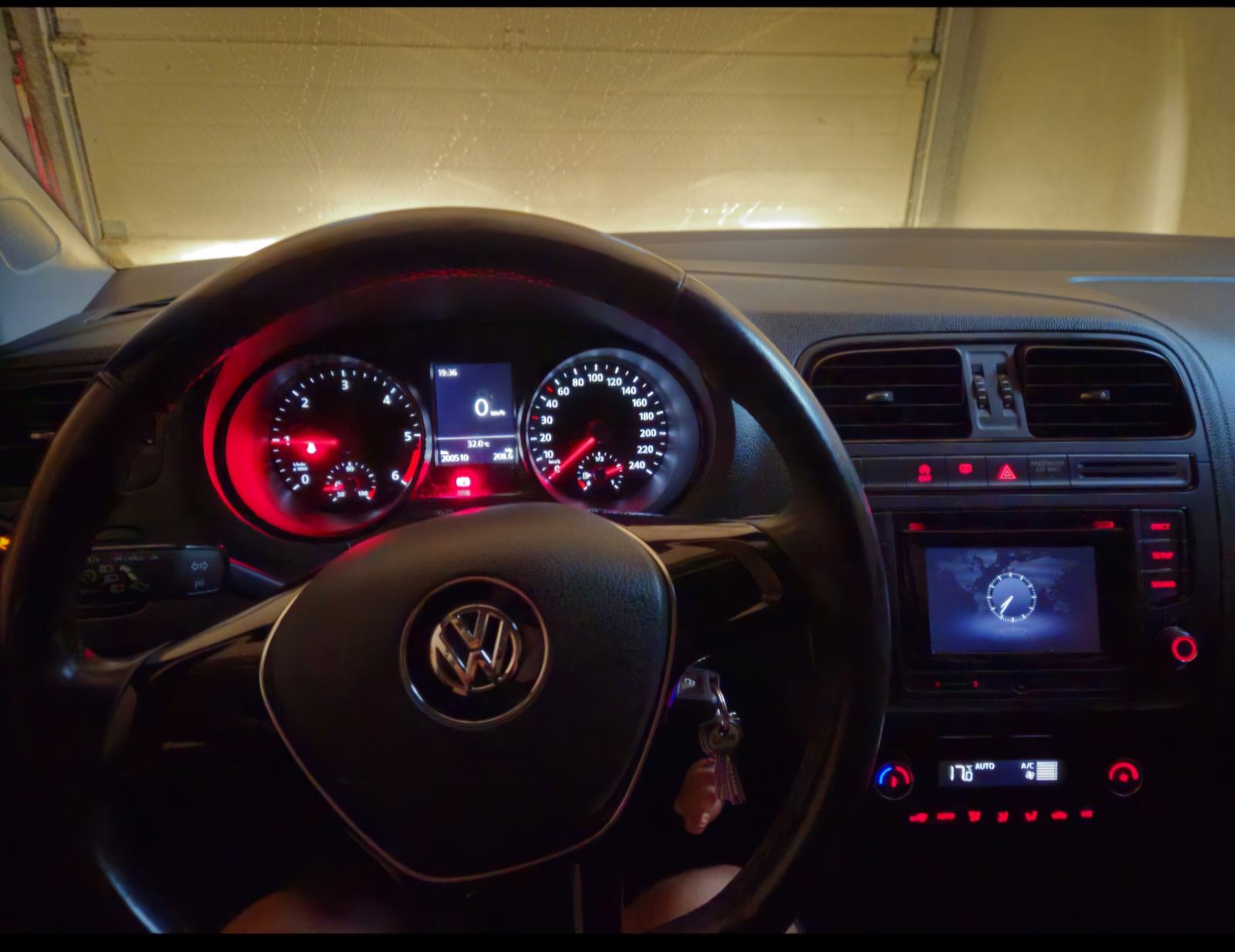 Volkswagen Polo 1,4 TDI BlueMotion, fotografija 9