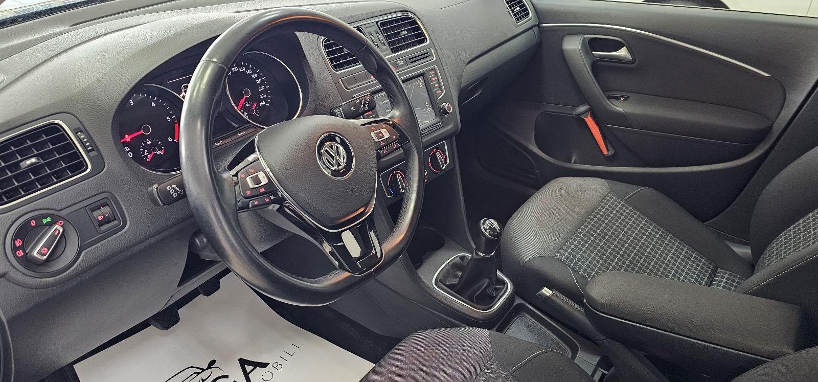 VW Polo 1,4 TDI COMFORTLINE,PERFEKTNO STANJE, fotografija 9