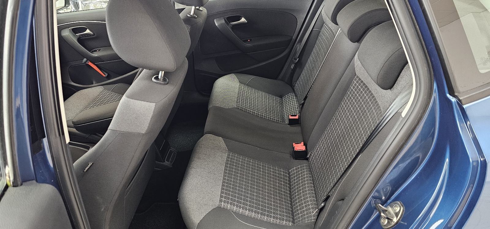 VW Polo 1,4 TDI COMFORTLINE,PERFEKTNO STANJE, fotografija 11