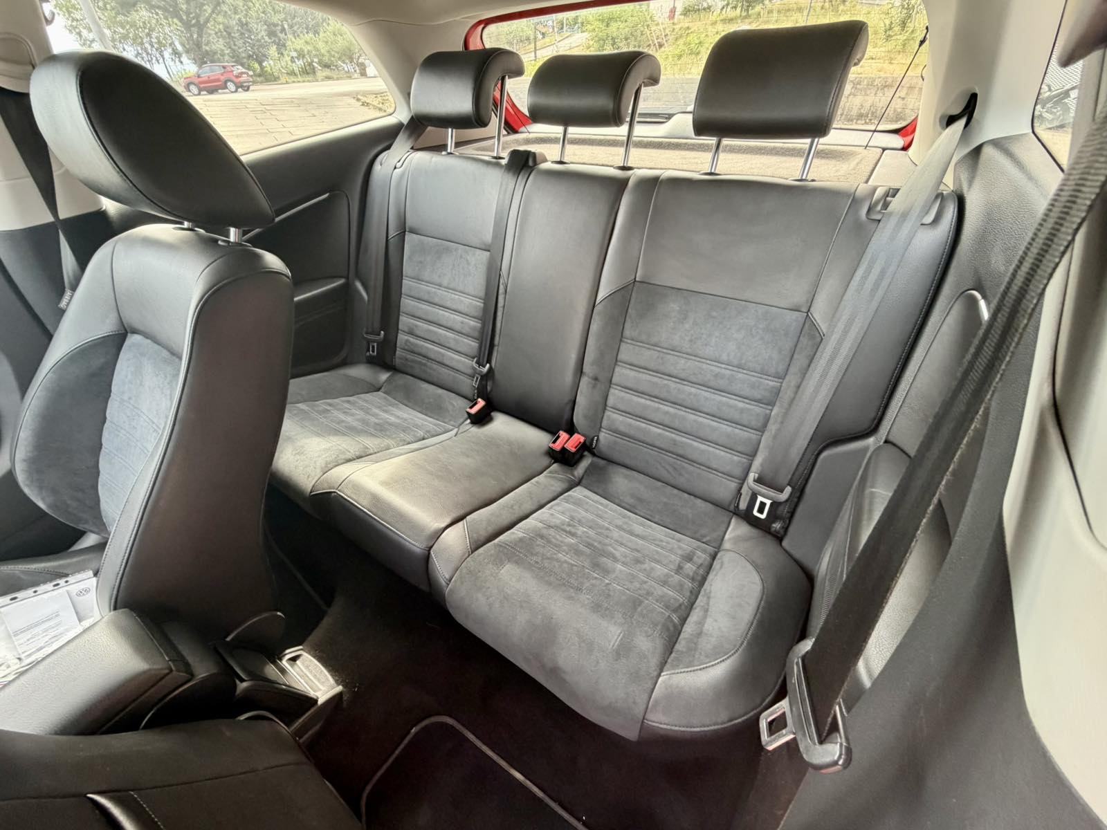 VW Polo 1,4 TDI HIGHLINE #KOŽA/ALCANTARA, AUTO KLIMA, ALU FELGE,PDC#, fotografija 12