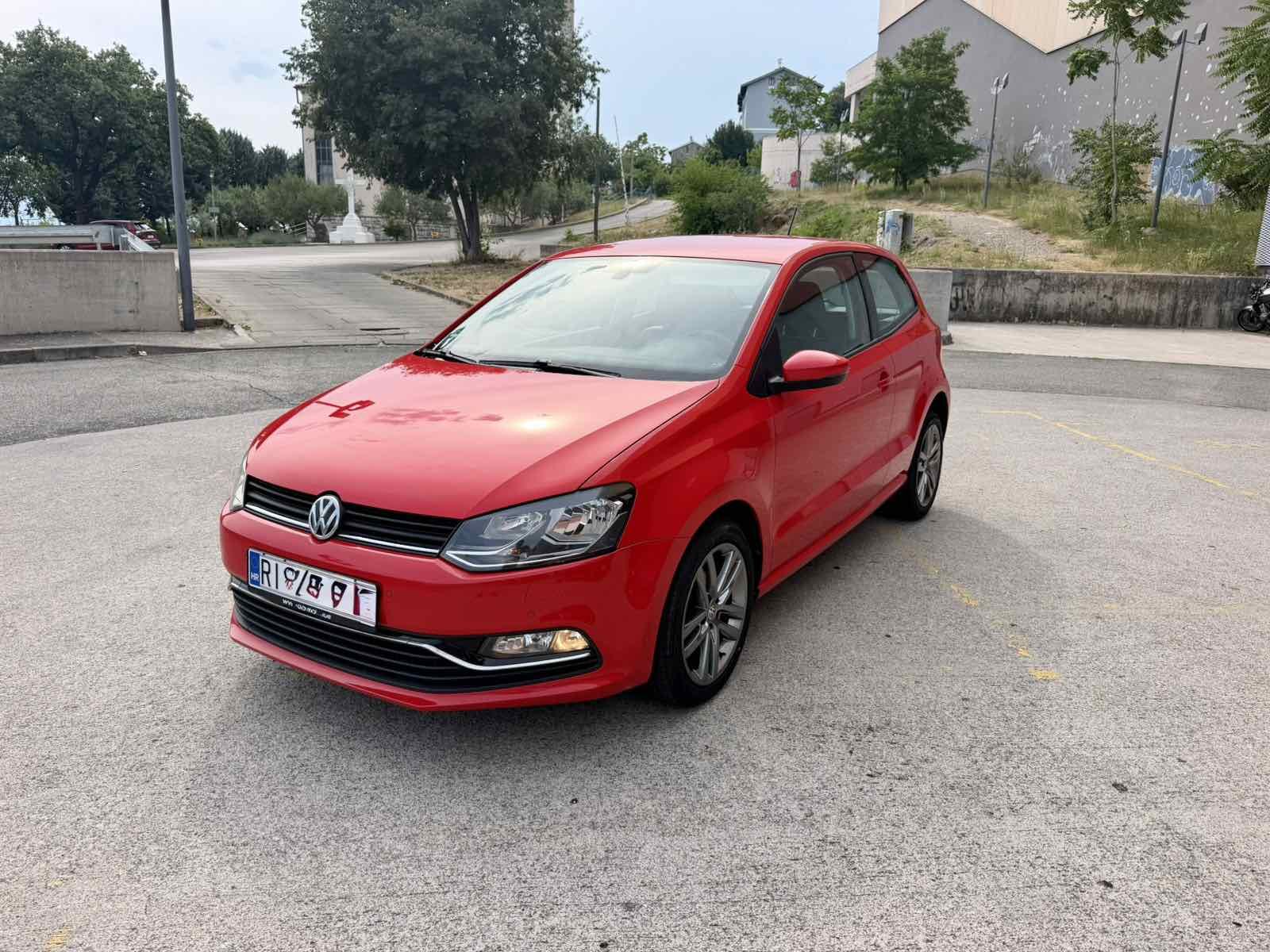 VW Polo 1,4 TDI HIGHLINE #KOŽA/ALCANTARA, AUTO KLIMA, ALU FELGE,PDC#, pogled izvana - slika 1