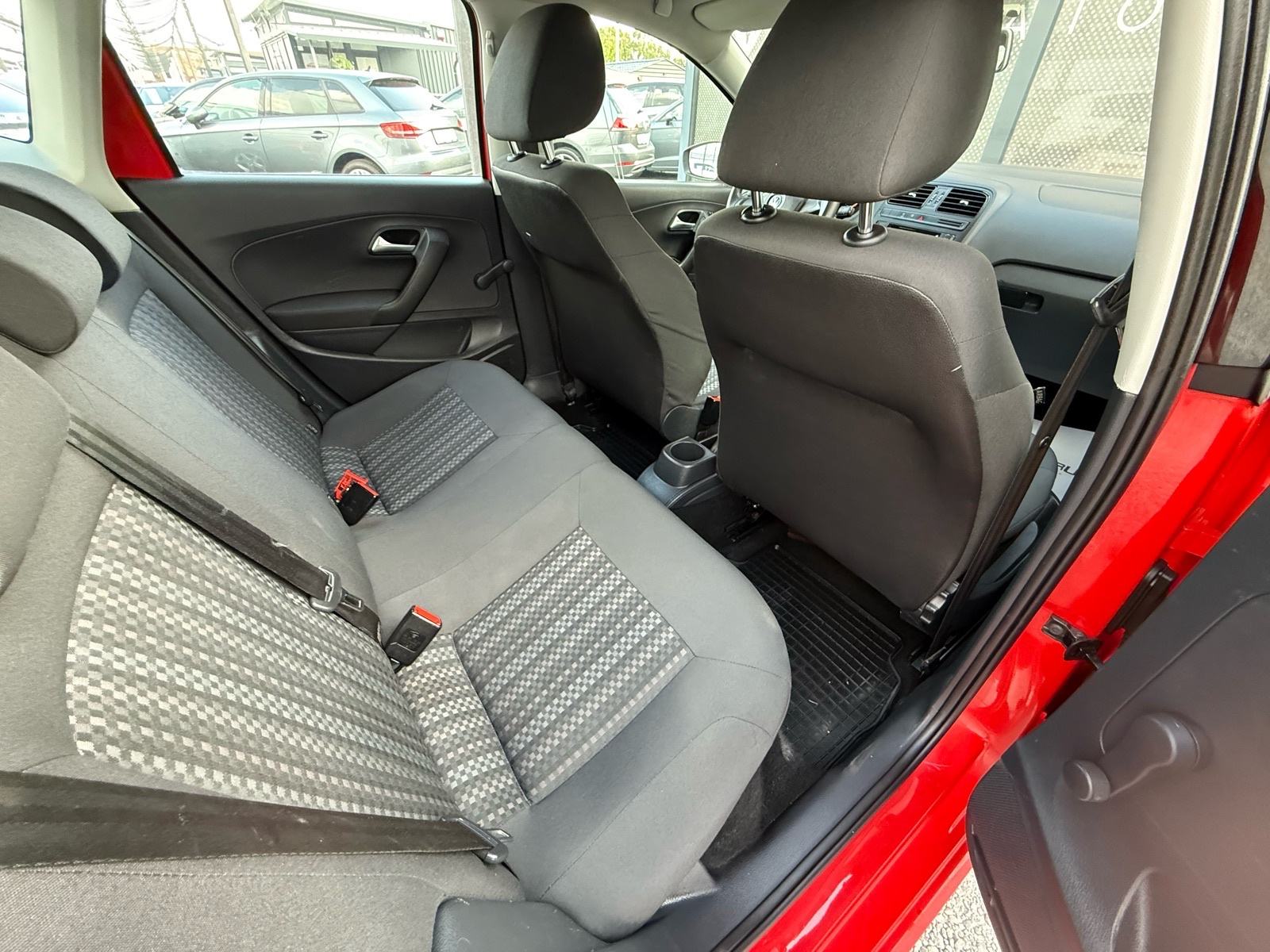 VW Polo 1,4 TDI * KLIMA * NA IME KUPCA *, fotografija 14