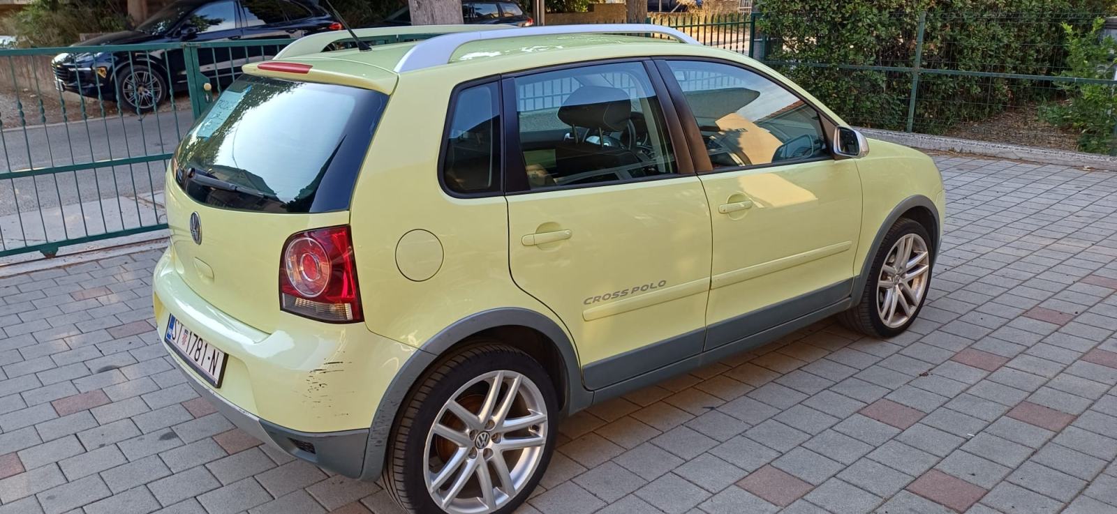 VW Polo Cross 1,4 TDI - očuvan - pouzdan - mala potrošnja, fotografija 2