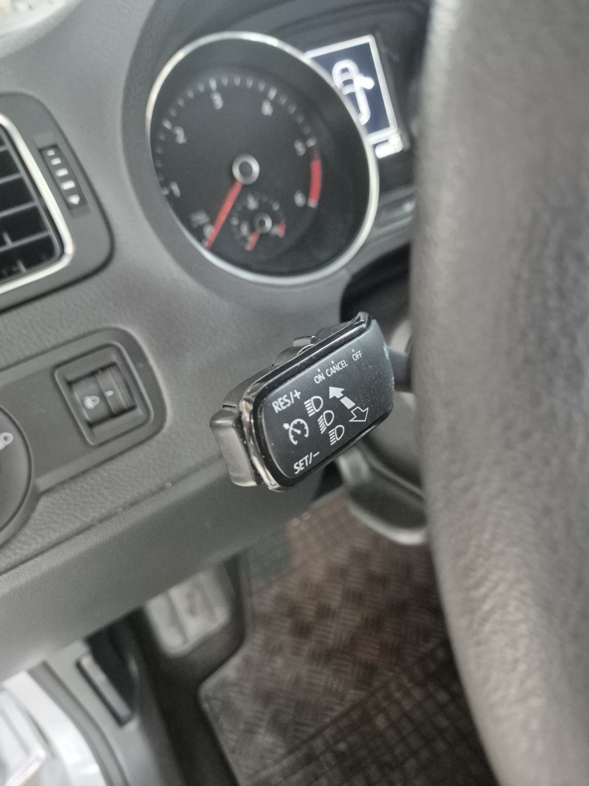 VW Polo 1.4 TDI 90 KS Comfortline – 2017. – 119.500 km, fotografija 15